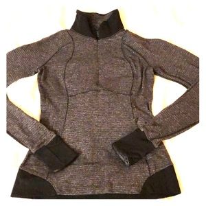 Lululemon heather gray quarter zip pullover